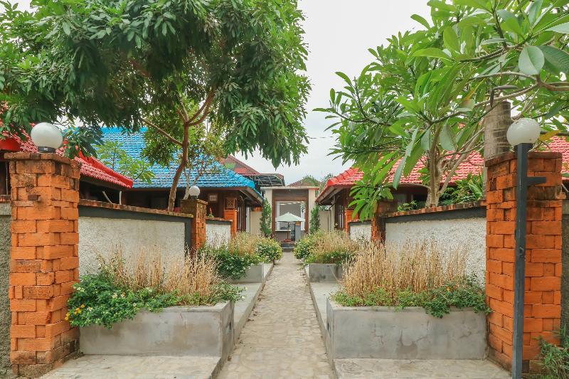 Oyo 1220 Baldev Casa Hotel 2*